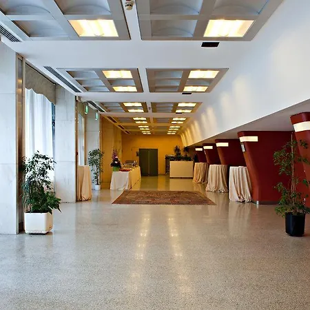 Atahotel Executive 밀라노