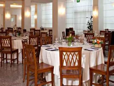 Atahotel Executive 4*