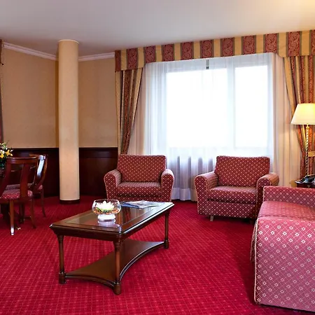 Szálloda Atahotel Executive 4*