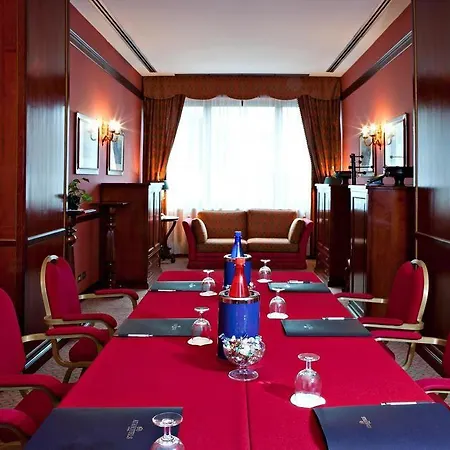 Szálloda Atahotel Executive 4*