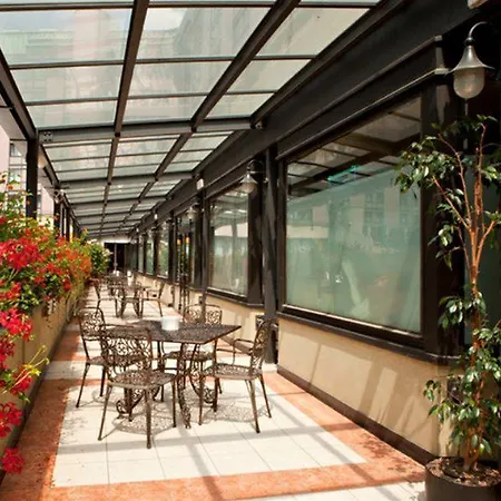 Szálloda Atahotel Executive 4*