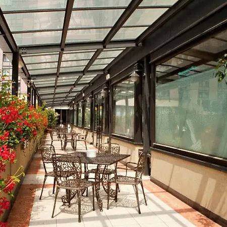 Szálloda Atahotel Executive 4*